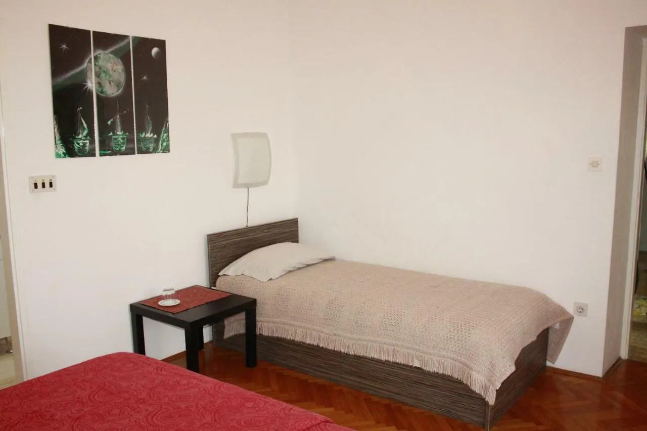 Banjol Guesthouse Matusan'S Place קרואטיה
