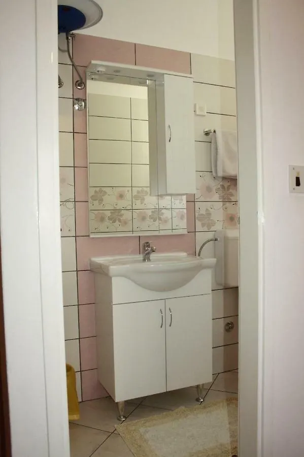 Banjol Guesthouse Matusan'S Place 3*,  קרואטיה